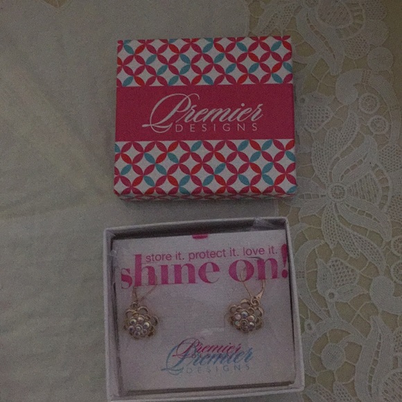 Premier Designs earrings - 2 pairs!🎁 - Picture 5 of 6